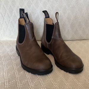 BLUNDSTONE BL 1469 Classic 550 Chelsea Boots